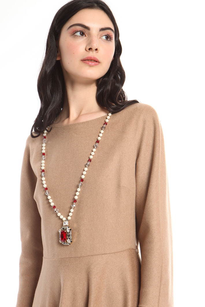 Long bead necklace Intrend Long bead necklace Intrend