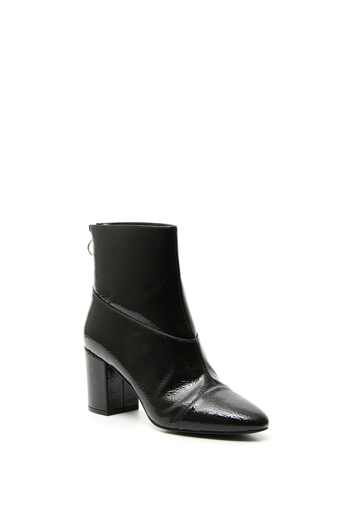 Crinkle effect ankle-boots Intrend Crinkle effect ankle-boots Intrend