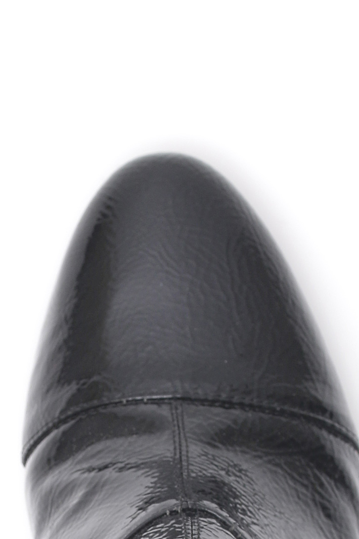 Crinkle effect ankle-boots Intrend Crinkle effect ankle-boots Intrend