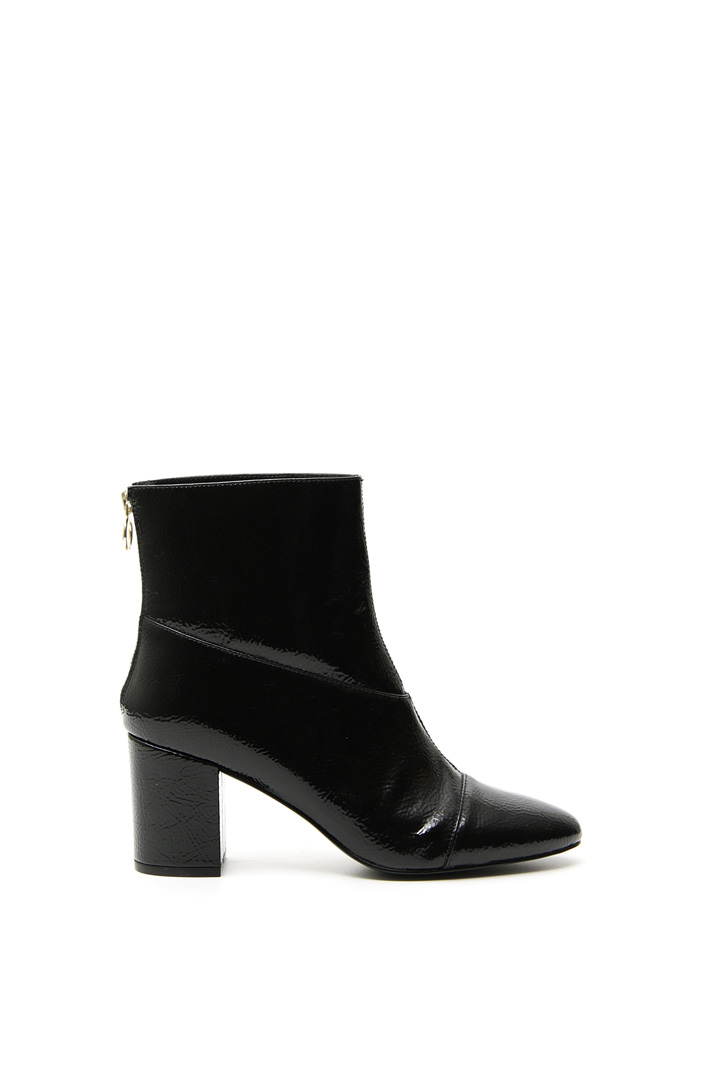 Crinkle effect ankle-boots Intrend Crinkle effect ankle-boots Intrend