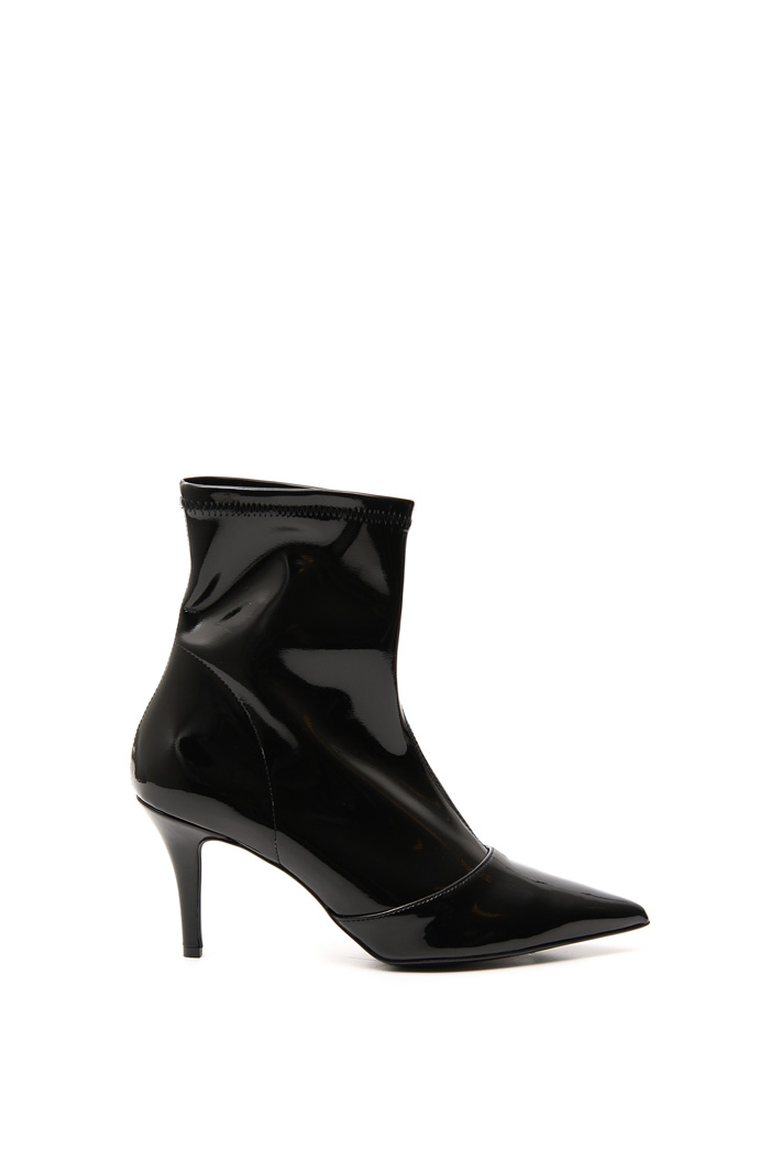 Varnished ankle-boots Intrend Varnished ankle-boots Intrend