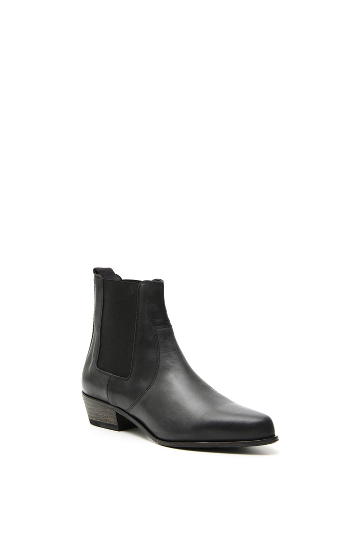 Pointed Beatles boots Intrend Pointed Beatles boots Intrend