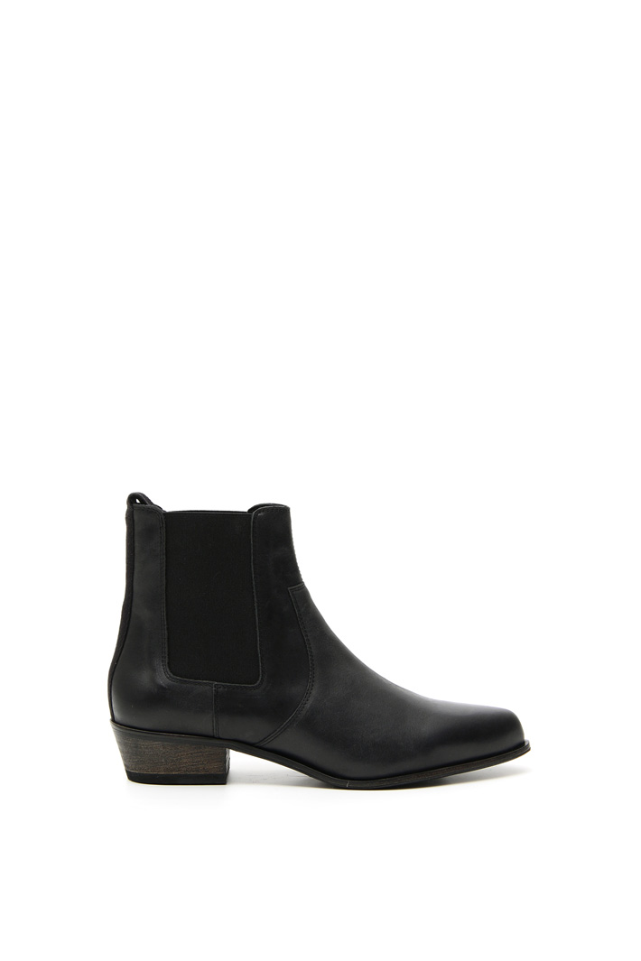 Pointed Beatles boots Intrend Pointed Beatles boots Intrend