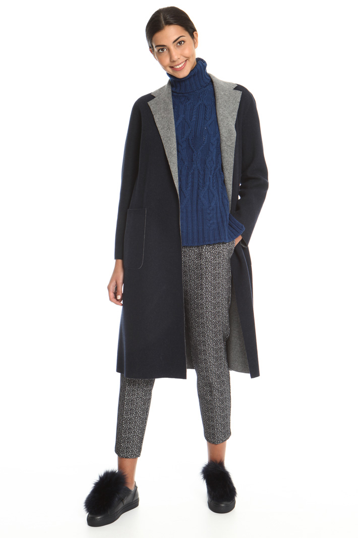 Wool coat with belt
Intrend Wool coat with belt
Intrend