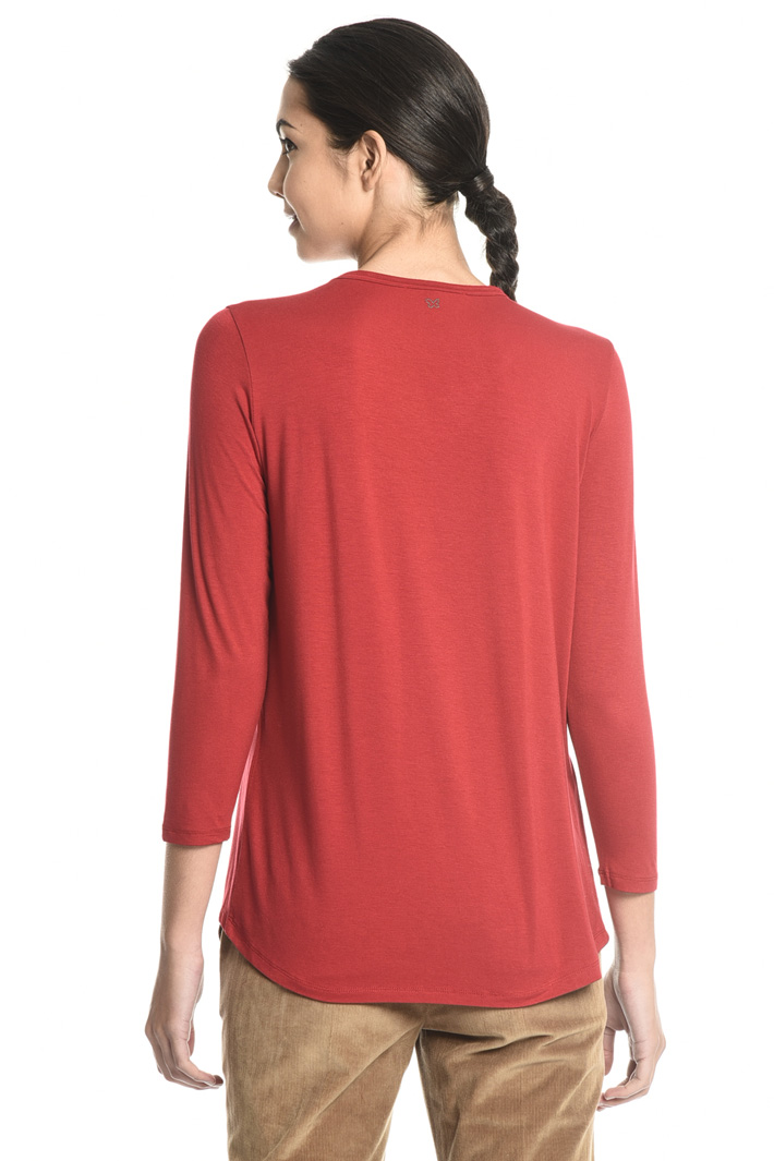 Jersey T-shirt with pleats
Intrend Jersey T-shirt with pleats
Intrend