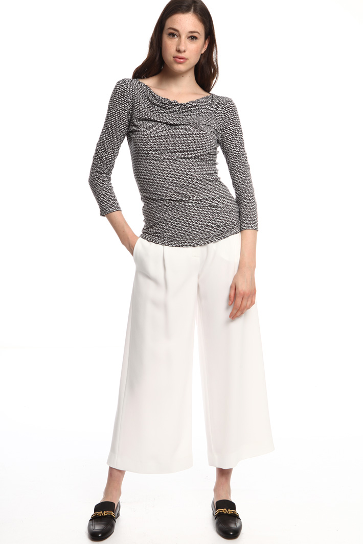 Draped collar top Intrend Draped collar top Intrend