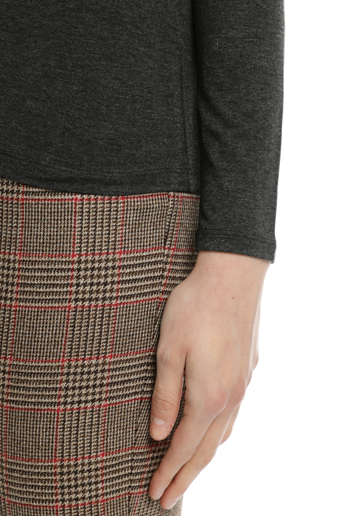 Viscose jersey sweater Intrend Viscose jersey sweater Intrend