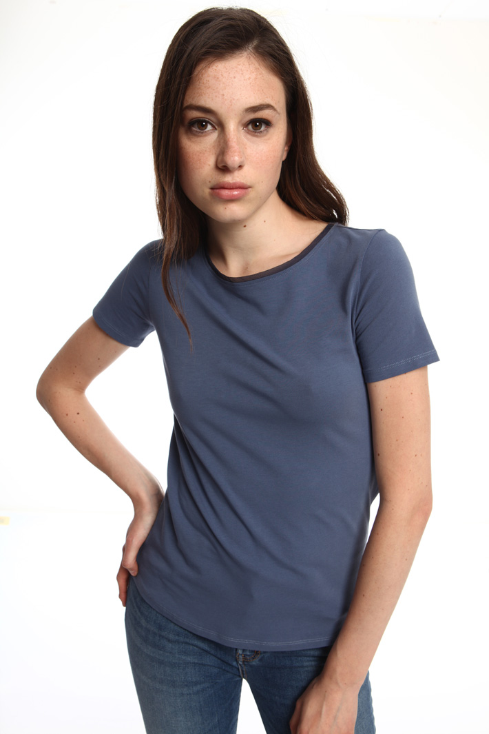 Cotton T-shirt Intrend Cotton T-shirt Intrend