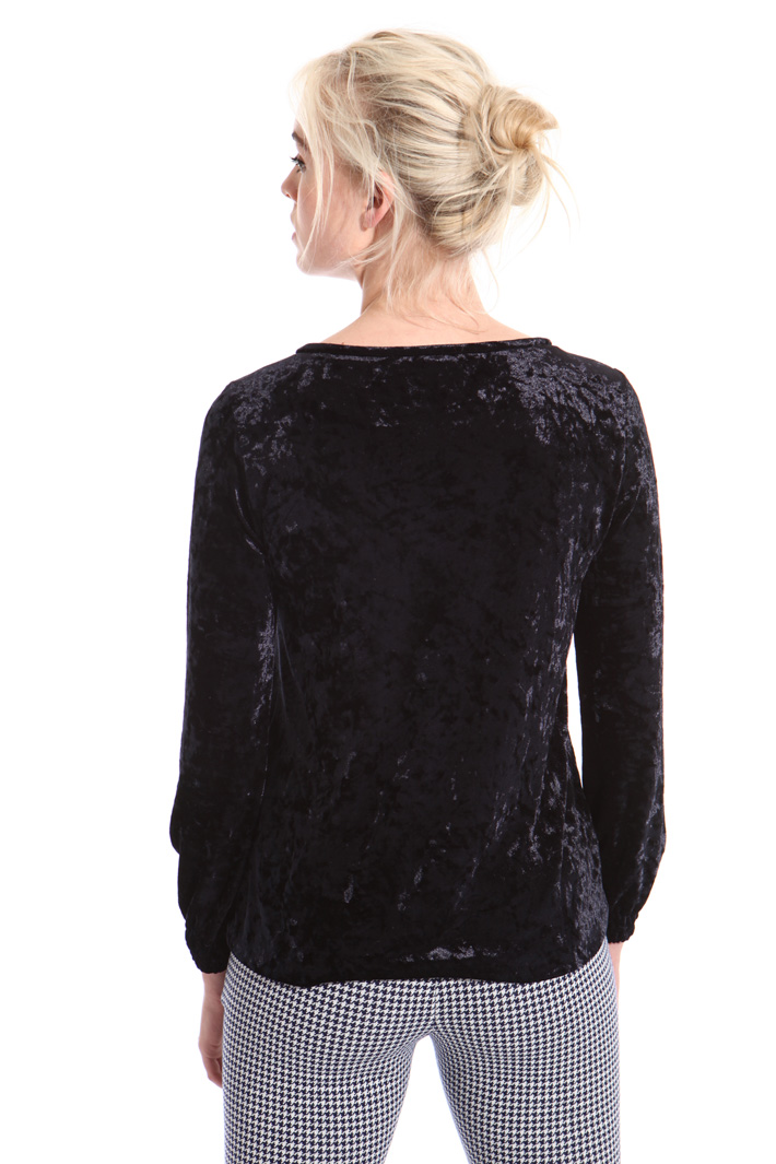 Hammered chenille T-shirt Intrend Hammered chenille T-shirt Intrend