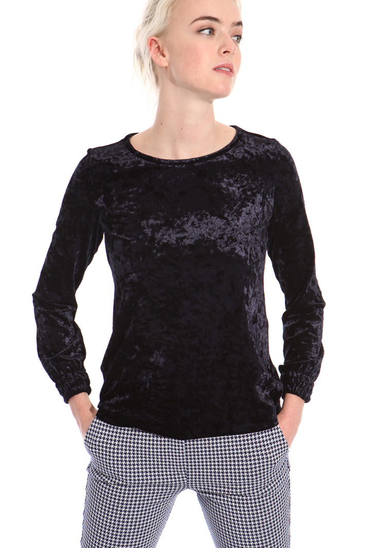Hammered chenille T-shirt Intrend Hammered chenille T-shirt Intrend