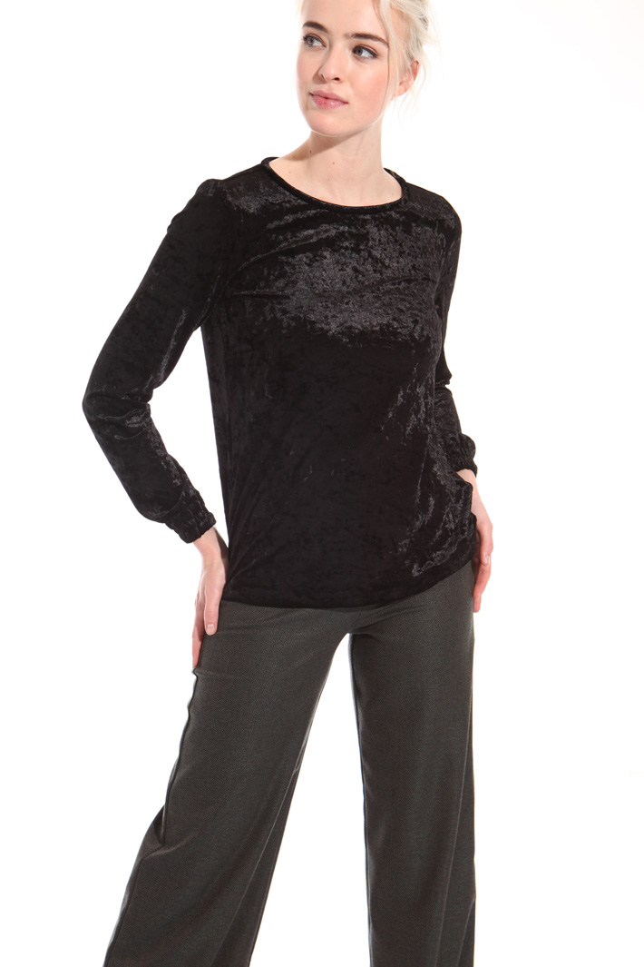 Hammered chenille T-shirt Intrend Hammered chenille T-shirt Intrend