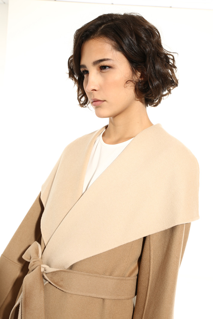 Shawl collar coat Intrend Shawl collar coat Intrend