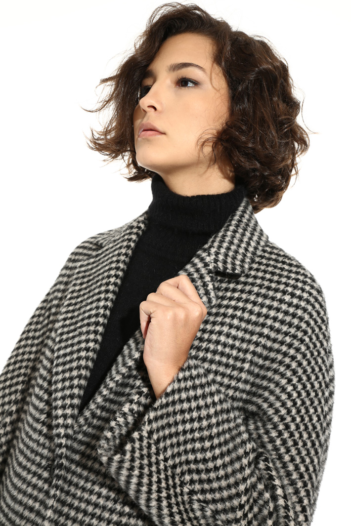 Pure alpaca coat
Intrend Pure alpaca coat
Intrend