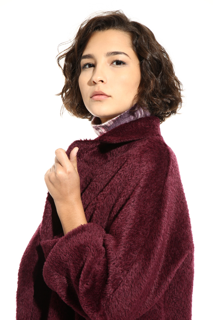 Alpaca and wool coat
Intrend Alpaca and wool coat
Intrend