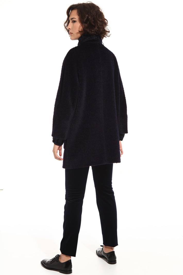 Alpaca and wool coat
Intrend Alpaca and wool coat
Intrend