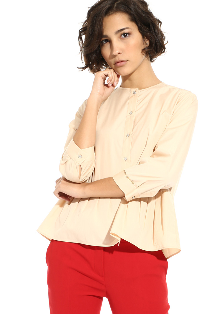 Flounced hem blouse Intrend Flounced hem blouse Intrend