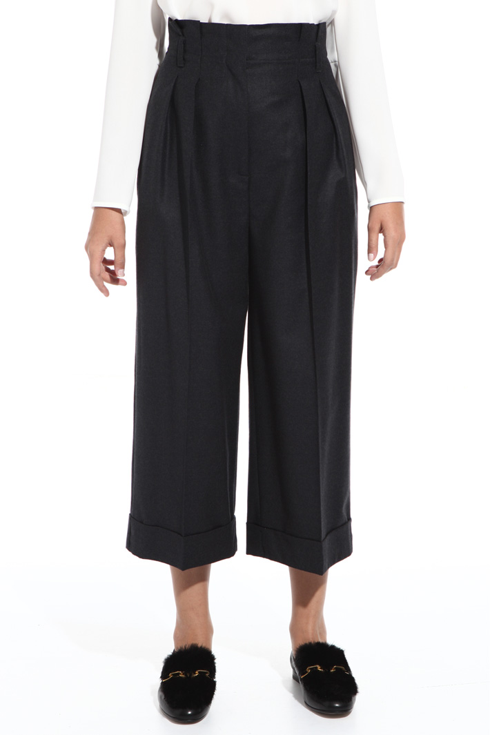 Cropped flannel trousers Intrend Cropped flannel trousers Intrend