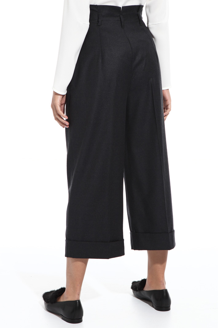 Cropped flannel trousers Intrend Cropped flannel trousers Intrend