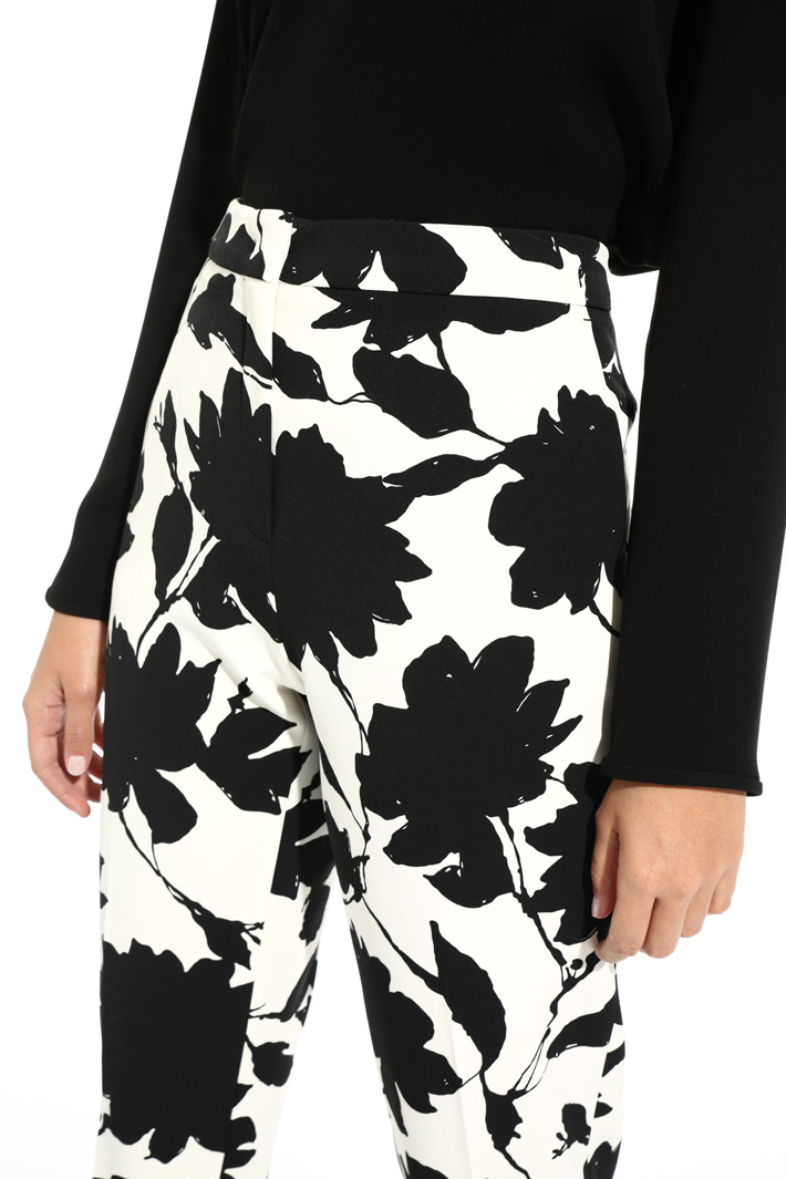 Cigarette trousers Intrend Cigarette trousers Intrend