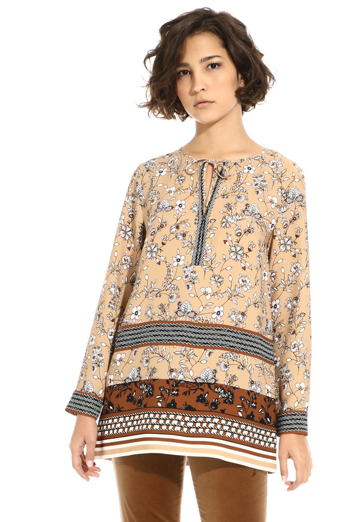 Printed cady blouse Intrend Printed cady blouse Intrend