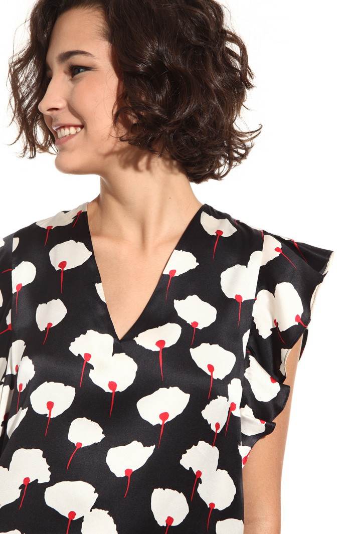 Pure silk top Intrend Pure silk top Intrend