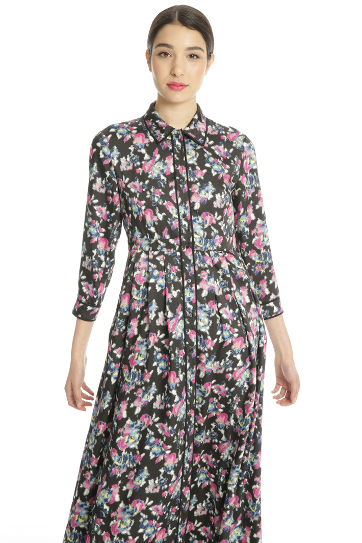 Viscose twill dress Intrend Viscose twill dress Intrend