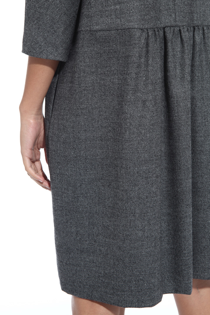 Short wool dress Intrend Short wool dress Intrend