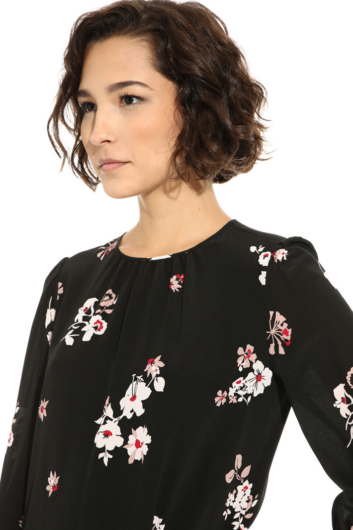 Silk dress Intrend Silk dress Intrend