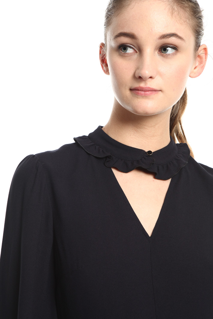 Crepe viscose jumpsuit Intrend Crepe viscose jumpsuit Intrend