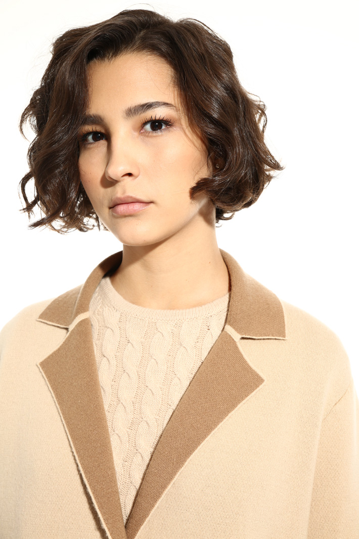 Knitted coat Intrend Knitted coat Intrend