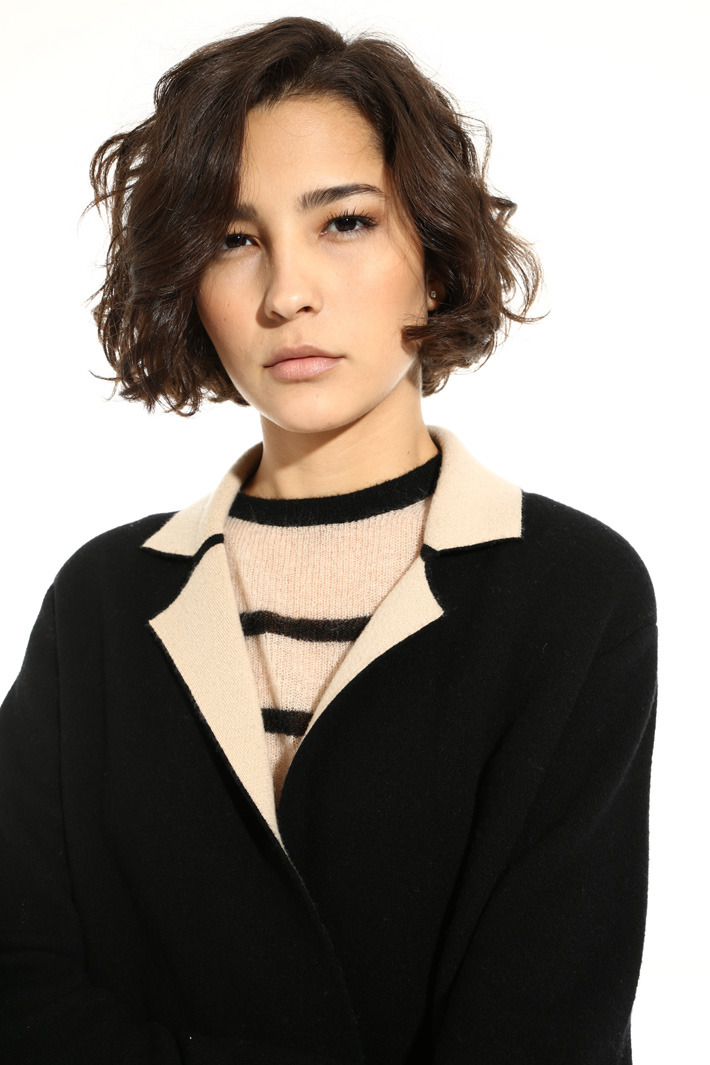 Knitted coat Intrend Knitted coat Intrend
