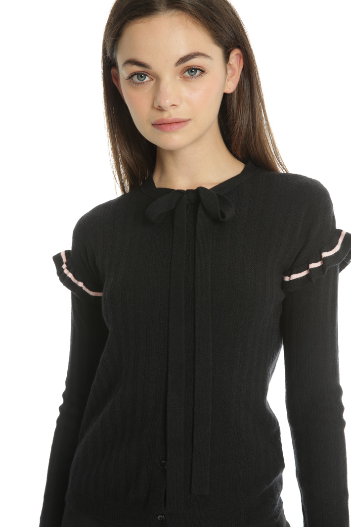 Friled cardigan Intrend Friled cardigan Intrend
