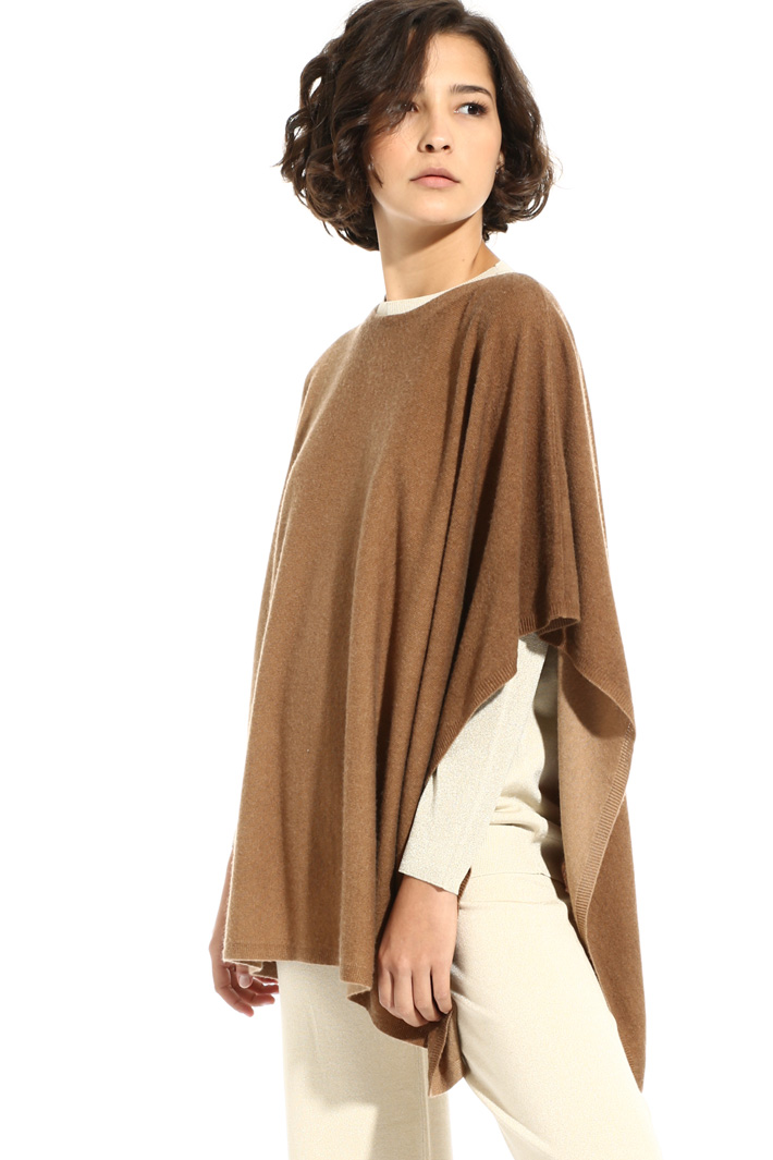 Wool and cashmere cape Intrend Wool and cashmere cape Intrend
