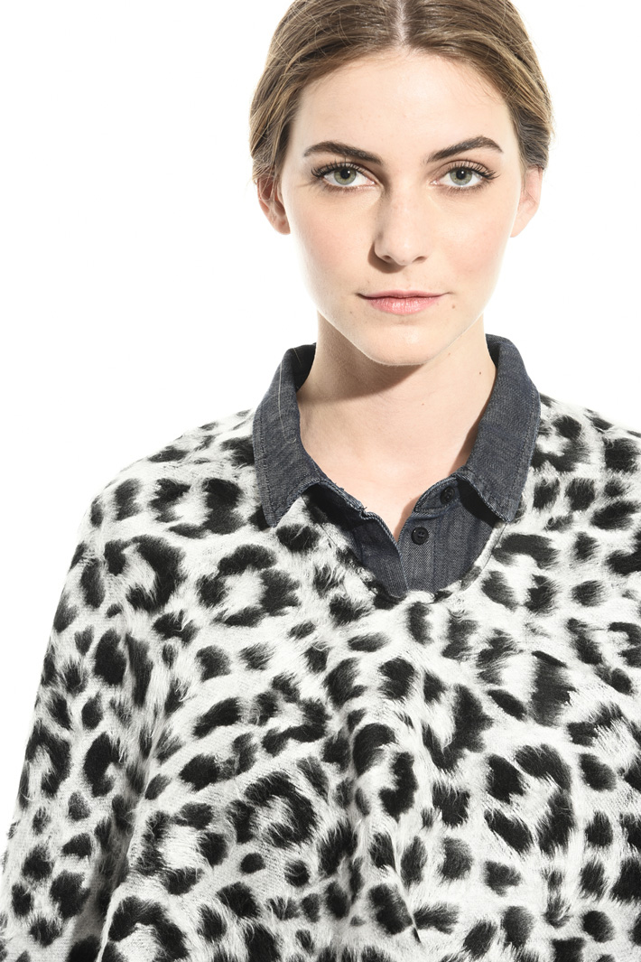 Fringed cape Intrend Fringed cape Intrend