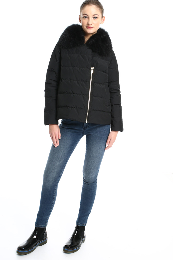 Fur trimmed down jacket Intrend Fur trimmed down jacket Intrend