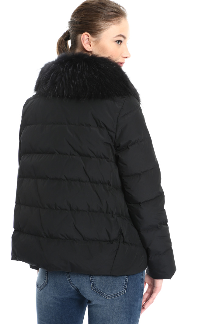 Fur trimmed down jacket Intrend Fur trimmed down jacket Intrend