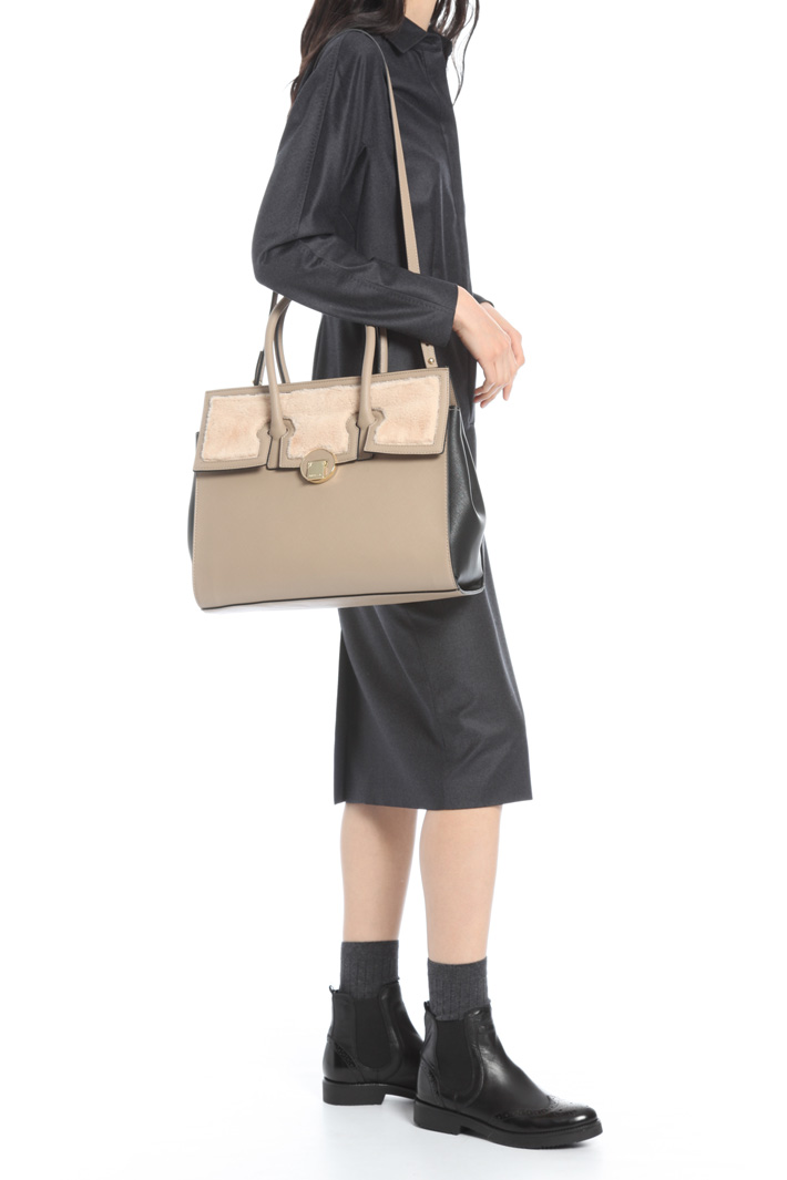Removable flap bag Intrend Removable flap bag Intrend