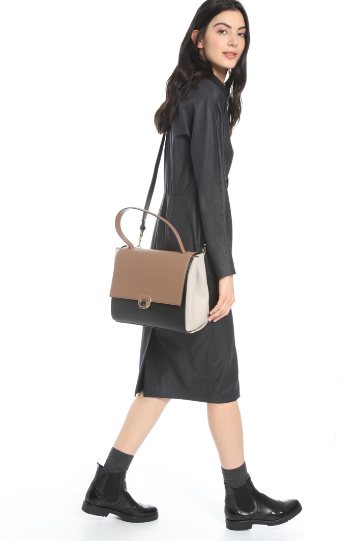 Bag with removable flap Intrend Bag with removable flap Intrend