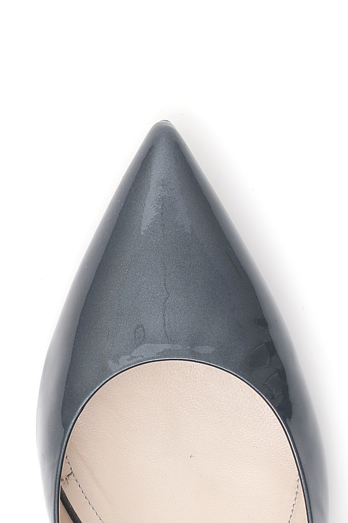 Pearl-effect varnished décolleté Intrend Pearl-effect varnished décolleté Intrend