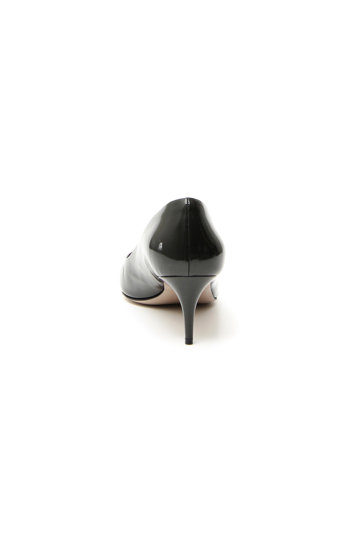 Pearl-effect varnished décolleté Intrend Pearl-effect varnished décolleté Intrend