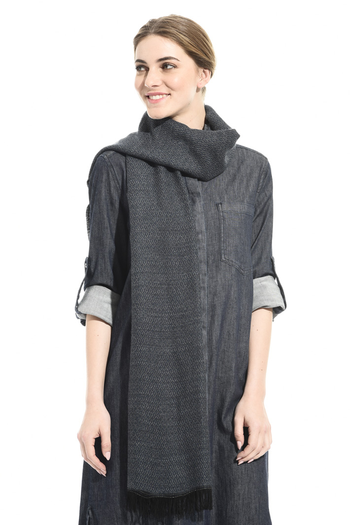 Soft viscose scarf Intrend Soft viscose scarf Intrend