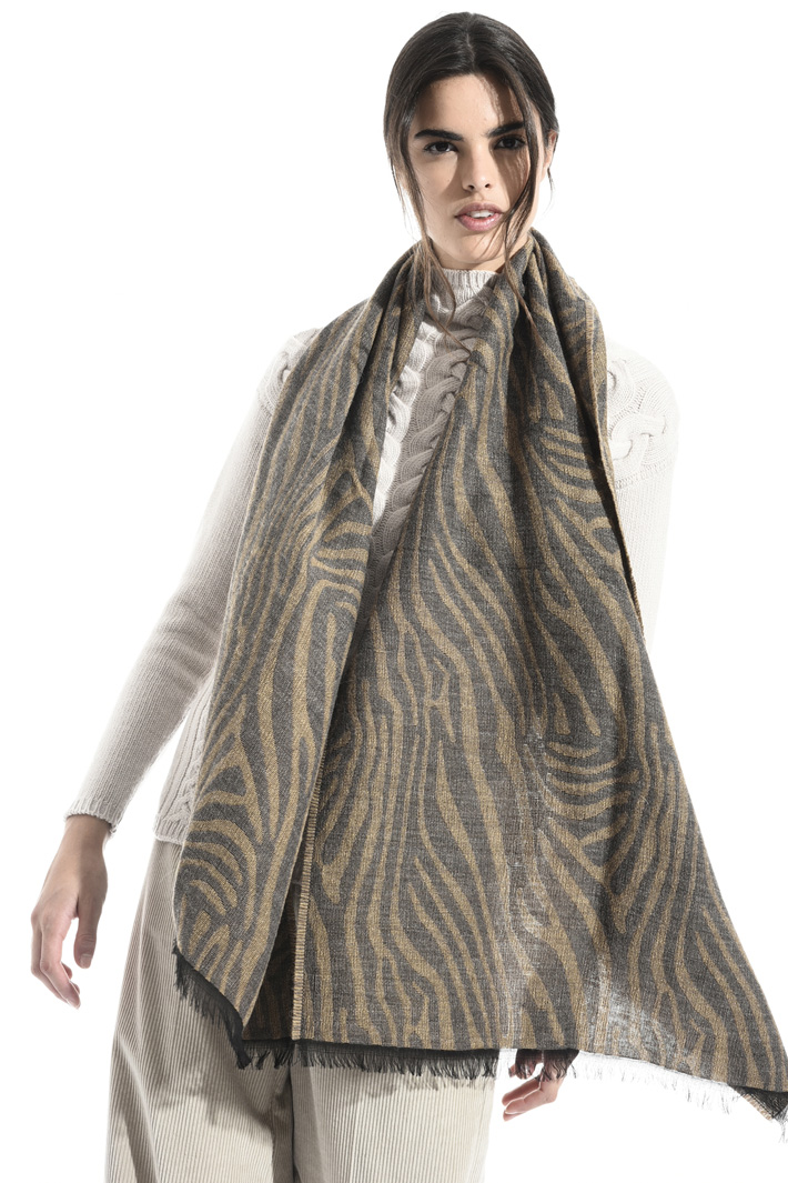 Soft jacquard scarf Intrend Soft jacquard scarf Intrend