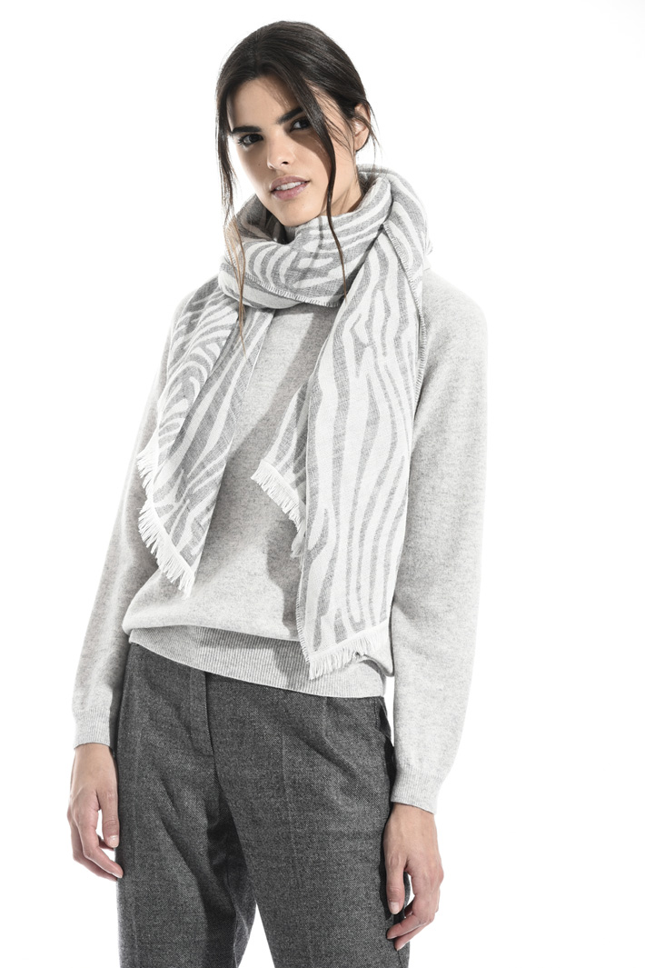 Soft jacquard scarf Intrend Soft jacquard scarf Intrend