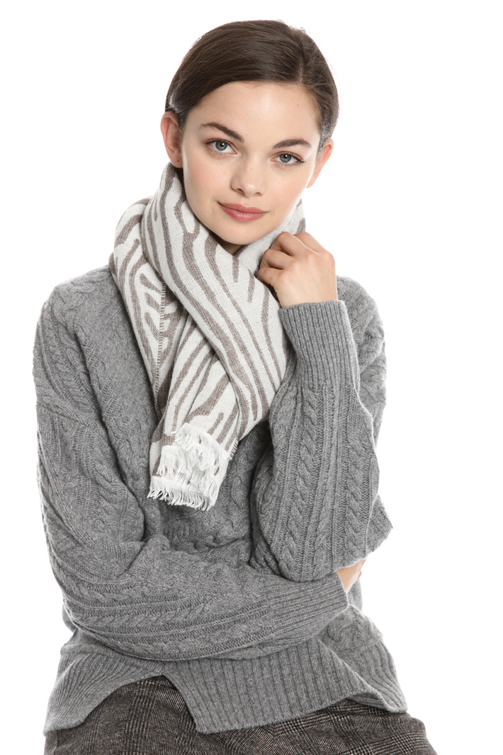 Soft jacquard scarf Intrend Soft jacquard scarf Intrend