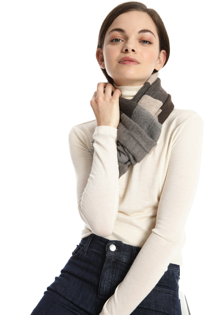 Soft wool and alpaca scarf Intrend Soft wool and alpaca scarf Intrend