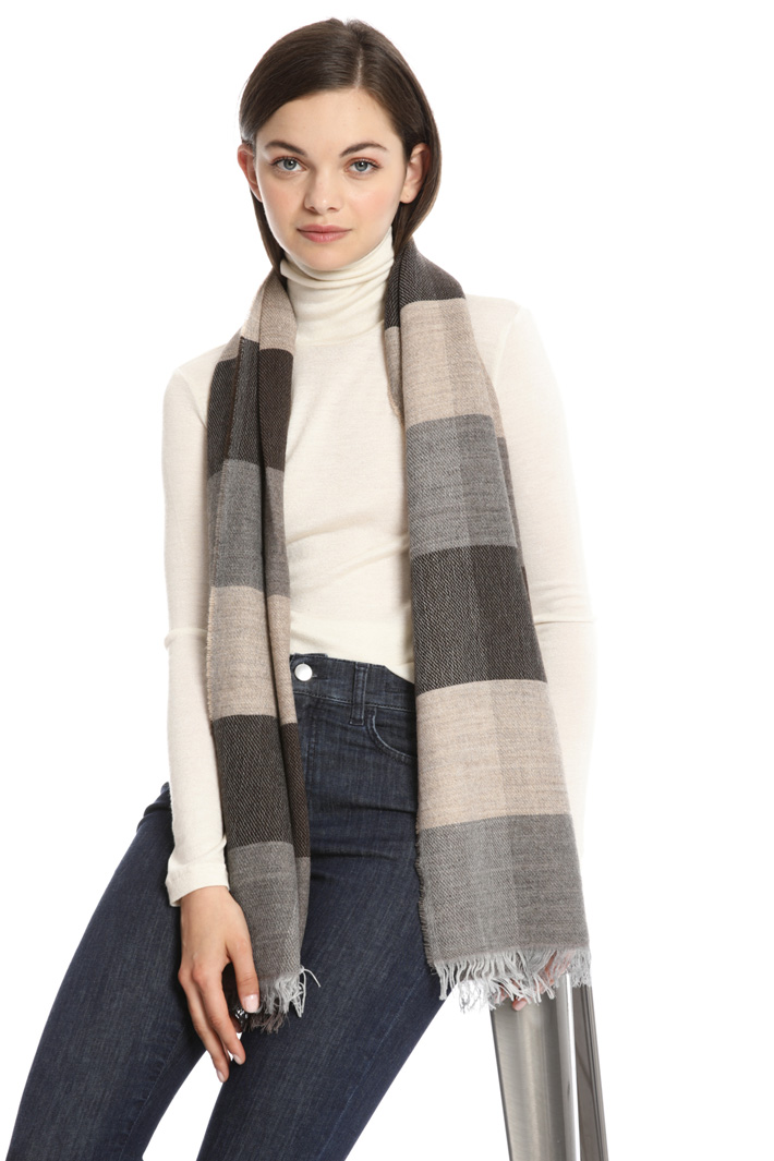 Soft wool and alpaca scarf Intrend Soft wool and alpaca scarf Intrend