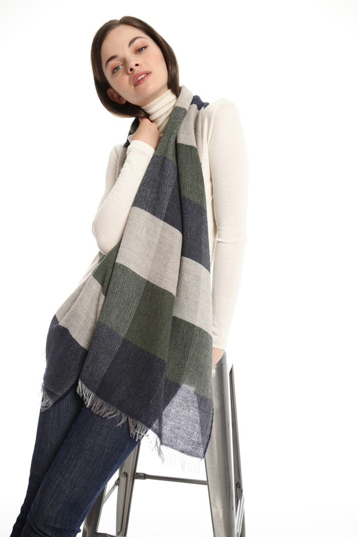 Soft wool and alpaca scarf Intrend Soft wool and alpaca scarf Intrend