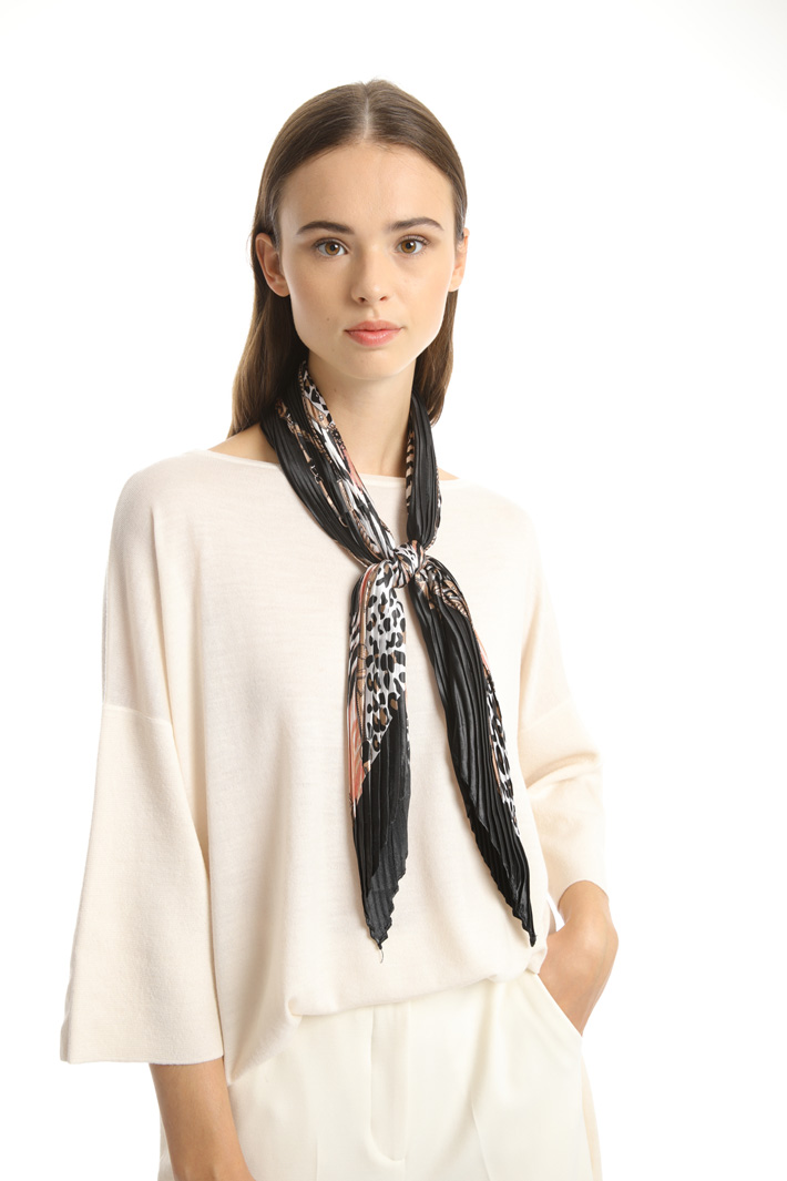 Viscose satin foulard Intrend Viscose satin foulard Intrend