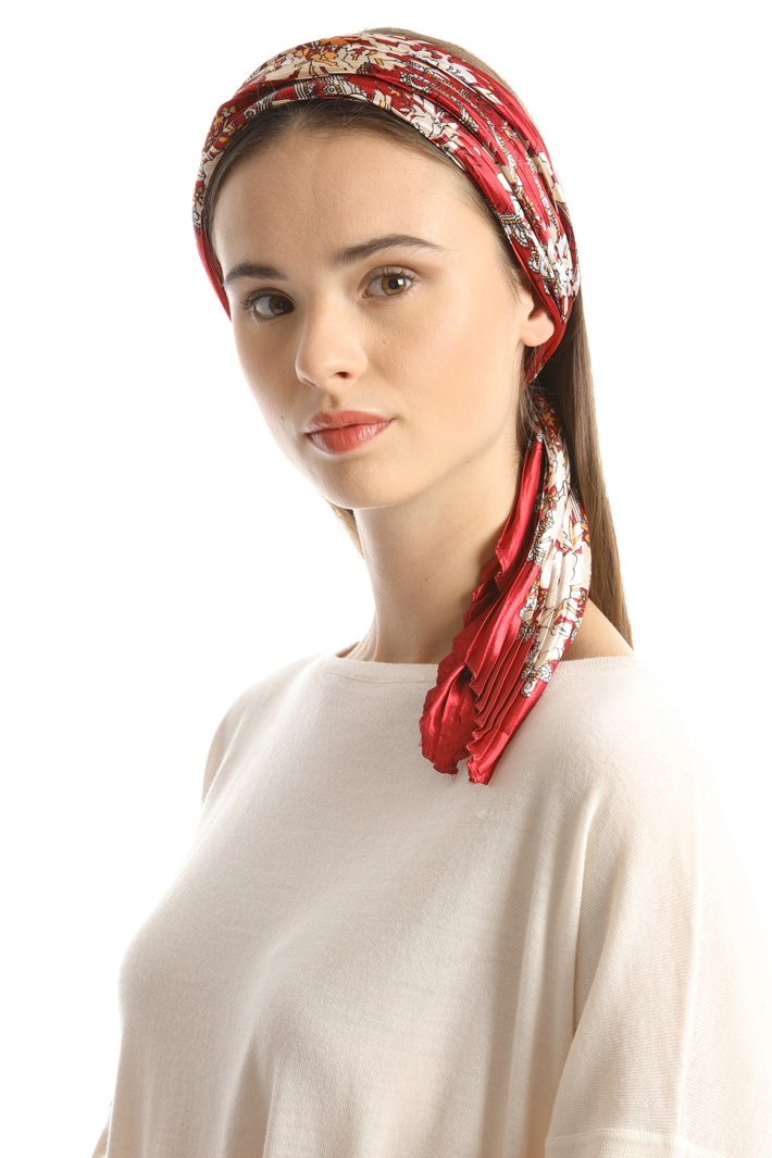 Printed satin foulard Intrend Printed satin foulard Intrend