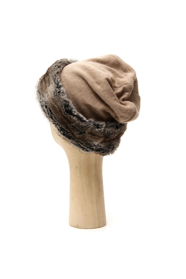 Fur-effect hat Intrend Fur-effect hat Intrend